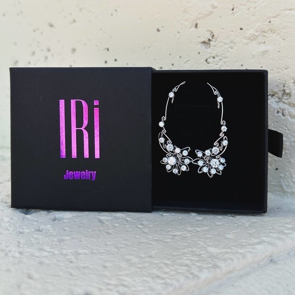 LUNA ear climbers with CZ diamonds - Sterling Silver 925 - Picture 3 of 6